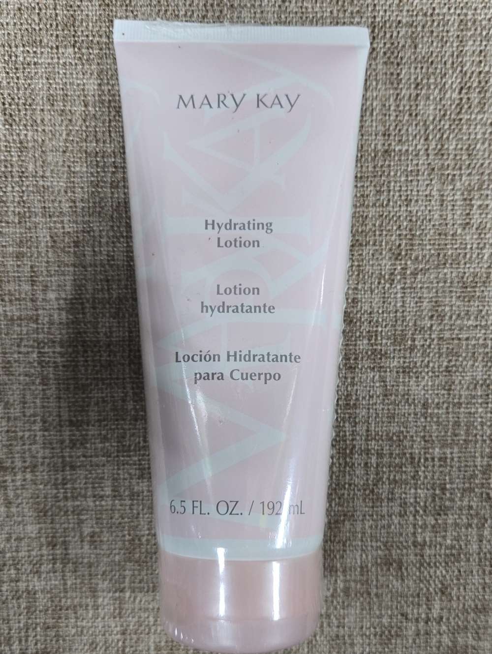 Mary Kay Hydrating Lotion Full Size 6.5 Fl Oz